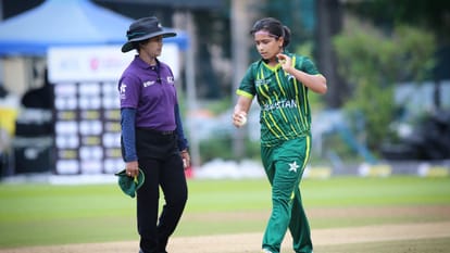 Pakistan Captain Fatima Sana Aims to Be ‘Captain Cool’ Like MS Dhoni; Womens ODI World Cup