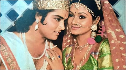 Monday Flashback: When Zarina Wahab Played Radha Role Did These Sacrifice On Director Demand Janmashtami 2024
