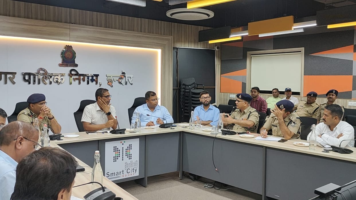 Indore: Now officers will search buried drains to get rid of water logging in Indore.