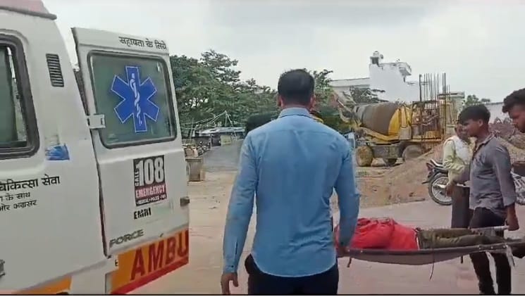 Passenger travelling from Surat to Ayodhya dies in train, son refuses to conduct post mortem