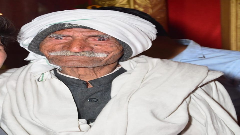 husband died on the fifth day after death of wife