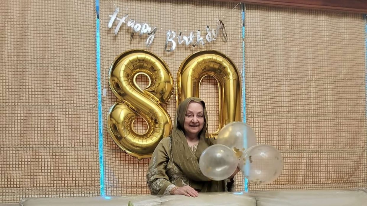 Saira Banu celebrated her 80th birthday with family and Farida Jalal shows glimpse with a heart touching note
