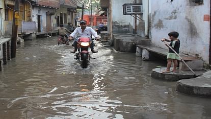 14 minutes rain in Hathras brought relief from heat