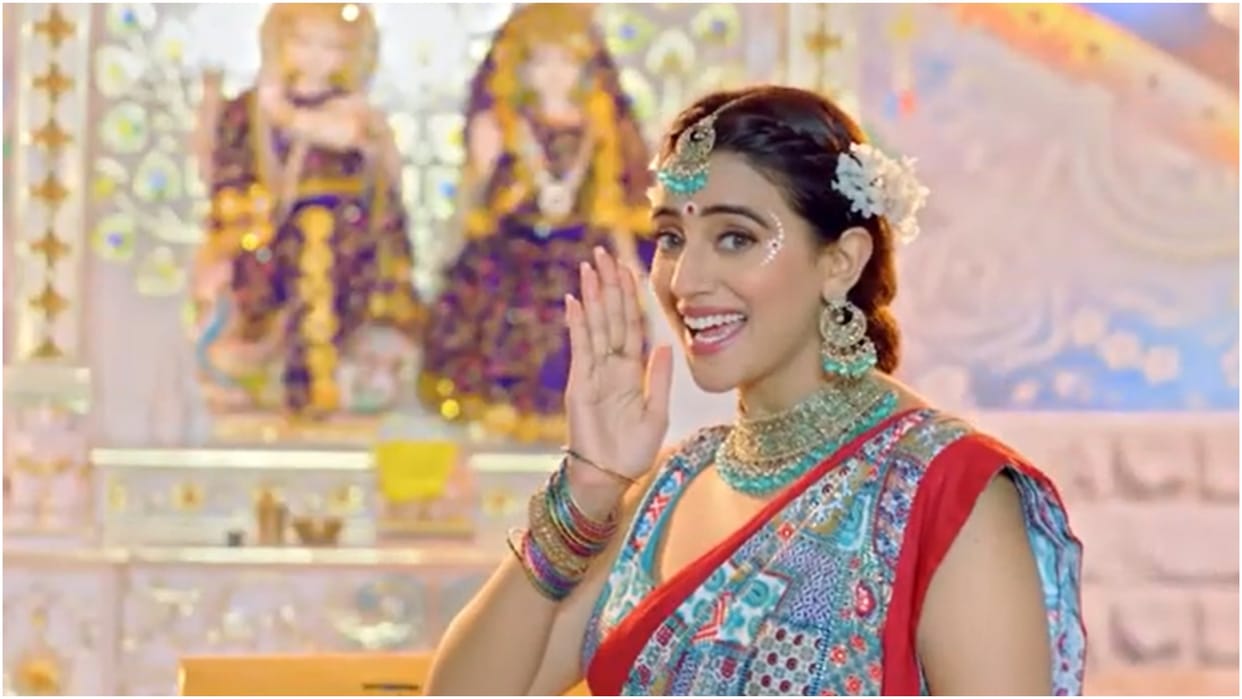 Bhojpuri Actress Akshara Singh Janmashtami Song Janme Krishna Kanhaiya goes viral
