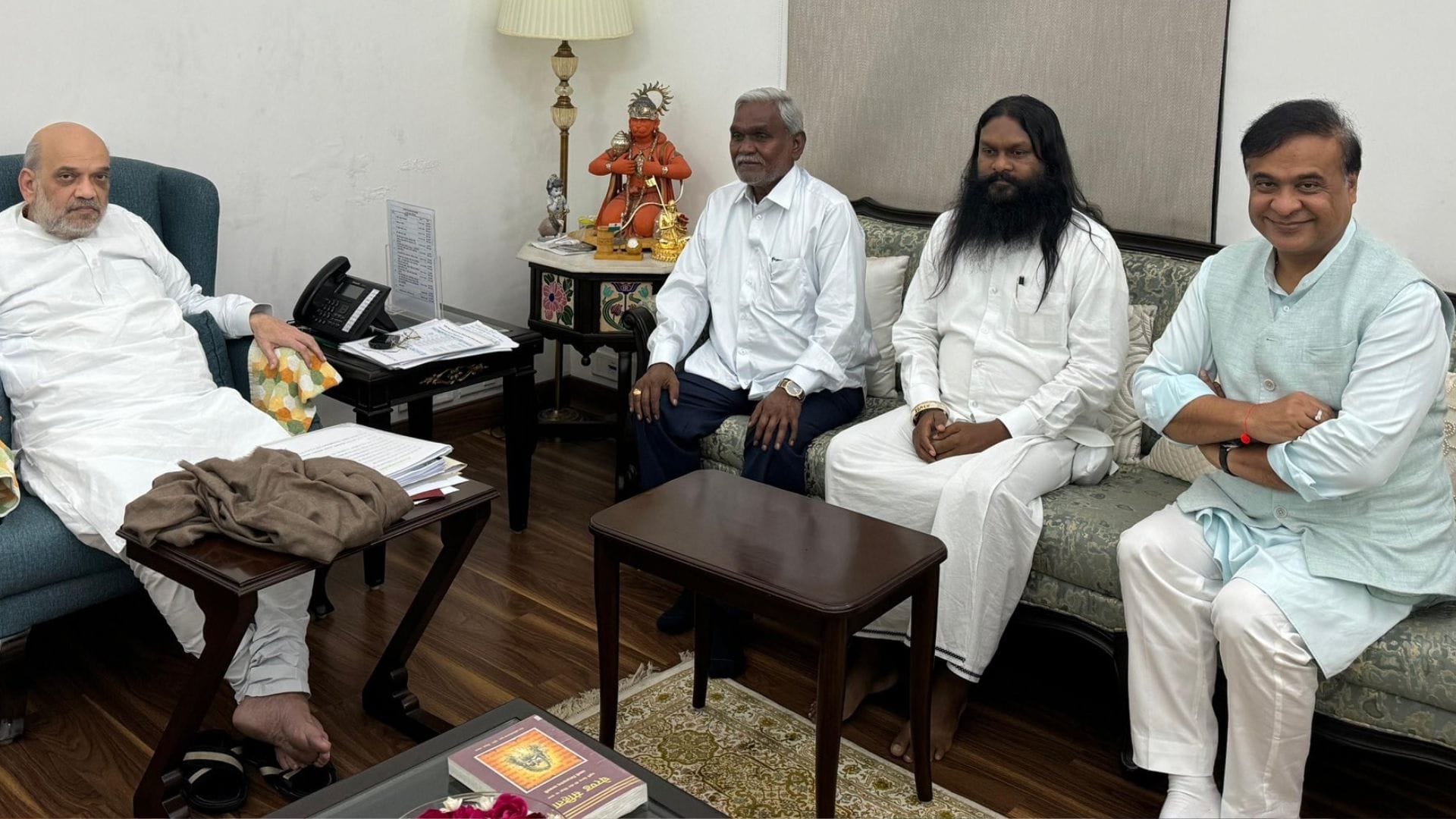 चंपई सोरेन ने गृहमंत्री अमित शाह से की मुलाकात।