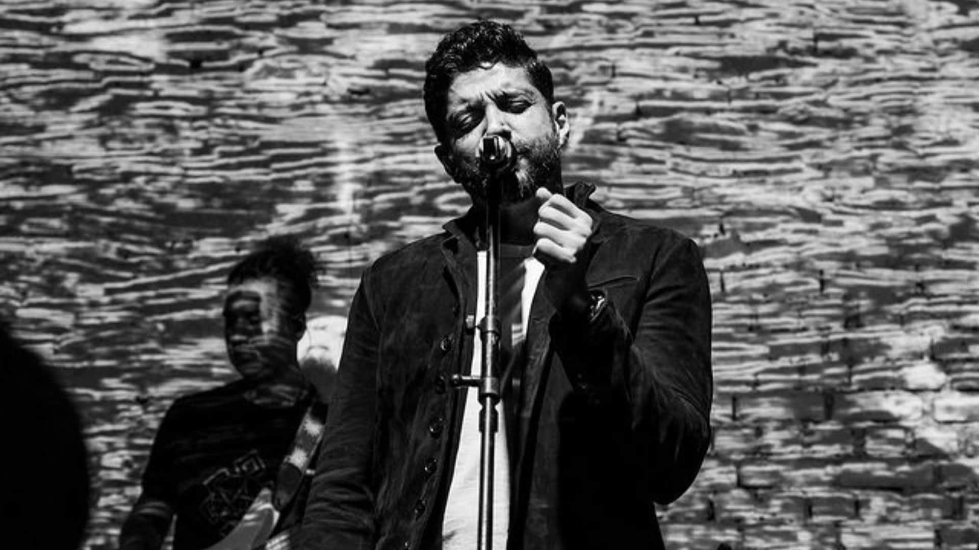 Farhan Akhtar said that his parents separation made him completely non confrontational Zoya Akhtar Helped her