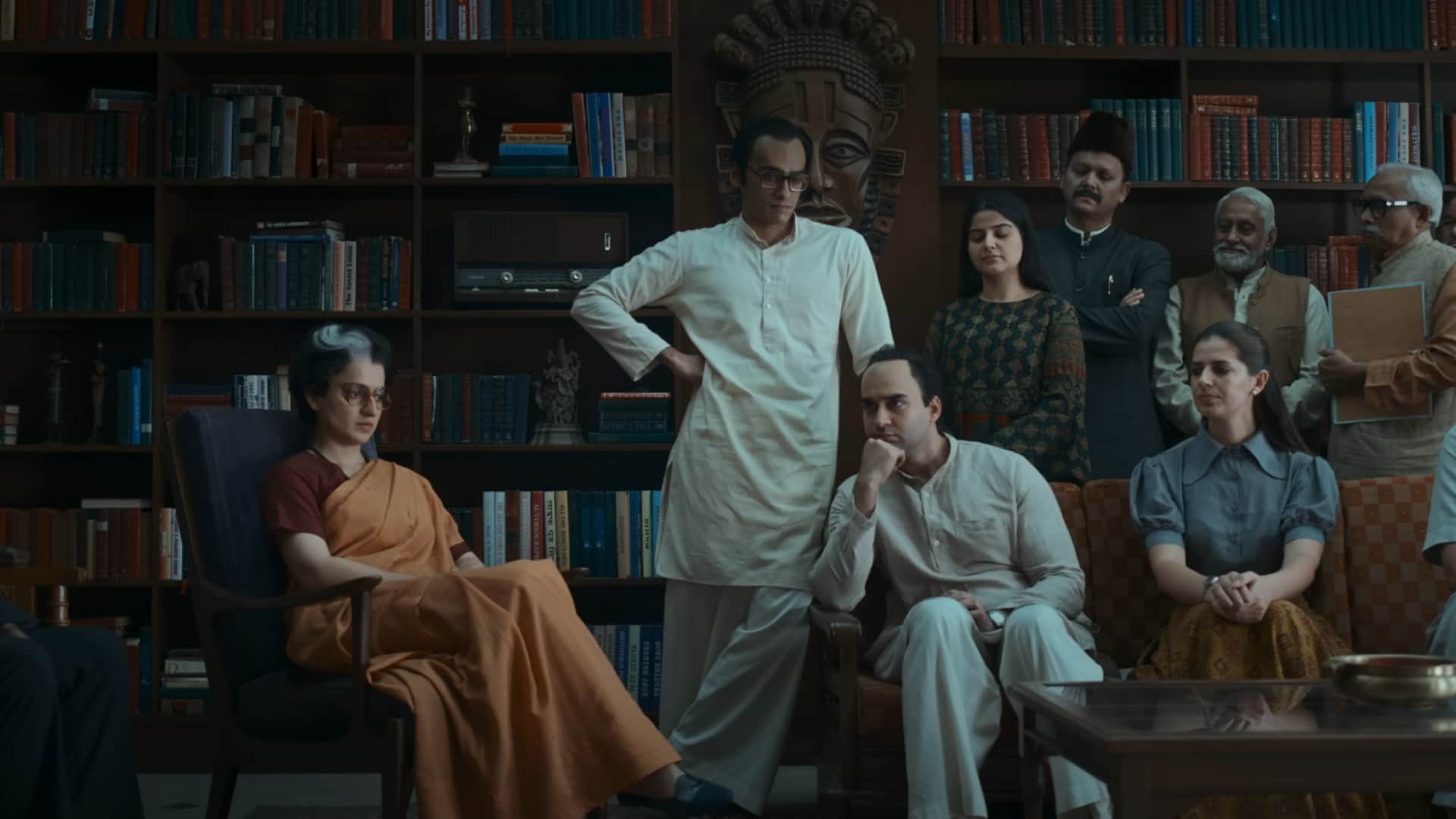 Kangana Ranaut said new filmmaker are making camps in the industry only family members are supported