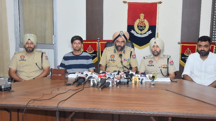 Amritsar Nri Attack Accused Caught From Hoshiarpur Attack On Police Team Two Accused Injured In Firing – Amar Ujala Hindi News Live