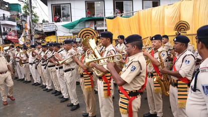 Mahakal Sawari: Baba Mahakal's ride left with royal pomp, amazing view of Harihar Milan seen