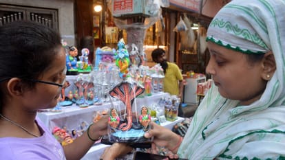 Shri Krishna Janmashtami Today Kanha will be born in every home coincidence of Dwapar era