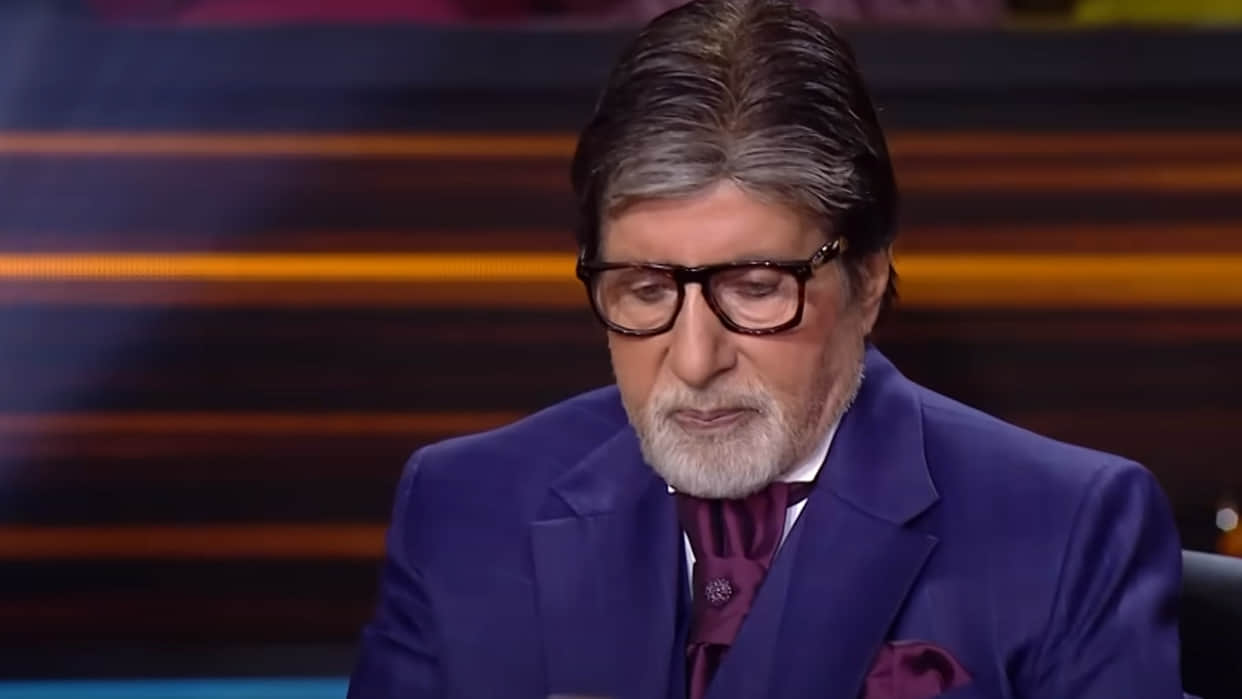 KBC 16 Host Amitabh Bachchan wrote emotional post said life is short attention and life fades away