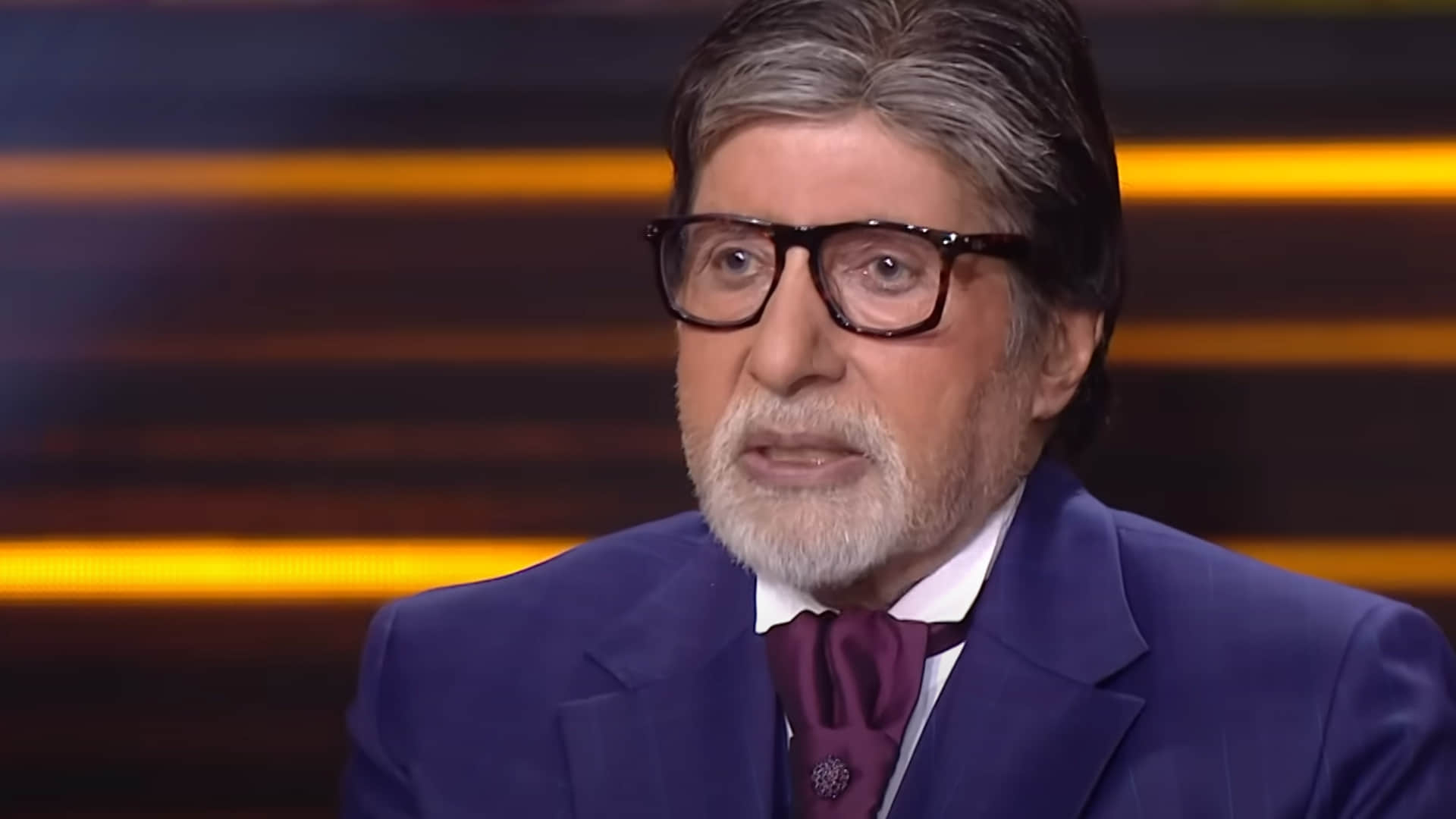 Bhool Bhulaiyaa 3 star Kartik Aryan Vidya Balan reach On Kaun Banega Crorepati 16 hosted by Amitabh Bachchan