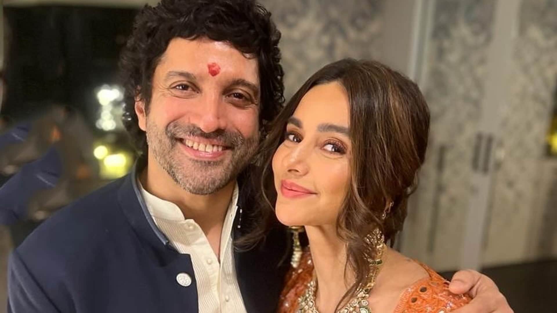 Farhan Akhtar lovely birthday wish for wife Shibani Akhtar is every husband of a stylish wife who is fashion
