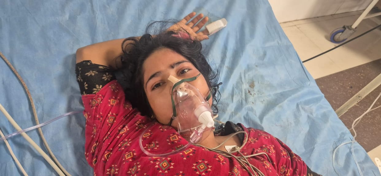 Farmer drank poison along with his family, was stressed due to debt, two including an innocent died