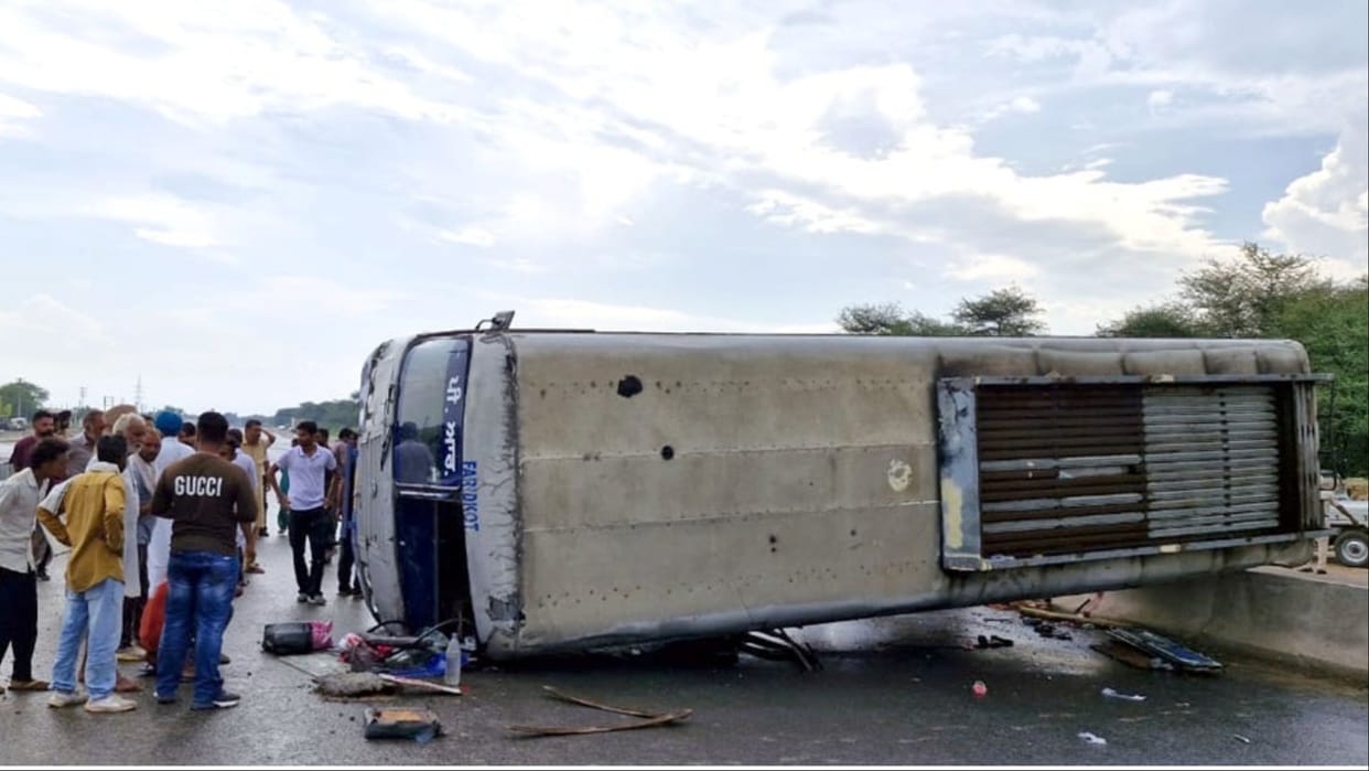Haryana: Punjab Roadways bus going to Bathinda overturns, woman dead, one injured