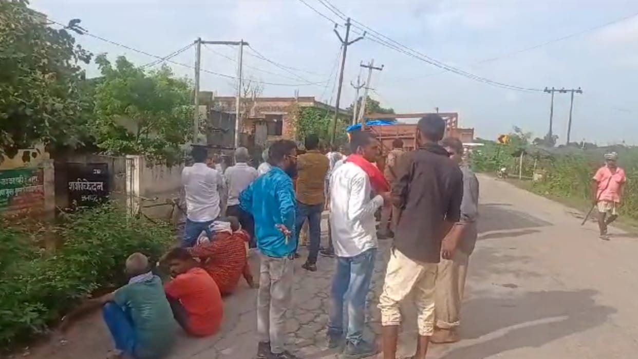 Amethi: A man who won big money in online games, commits suicide