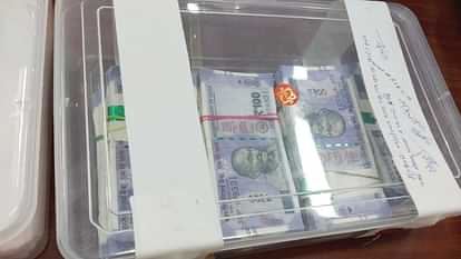 UP News: Cash notes were being printed in Naya Moradabad to be spent on Diwali, two people arrested