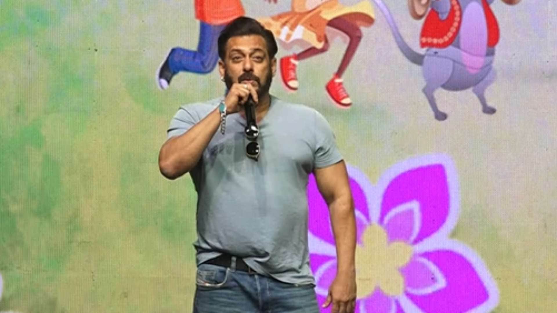 Ganesh Chaturthi 2024 salman khan dance and sing at divyaj foundation event promotes eco friendly celebration