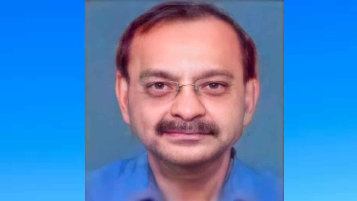 MP News Corruption Allegations on RERA Chief Srivastava Complaint Over Appointments EOW Files PE