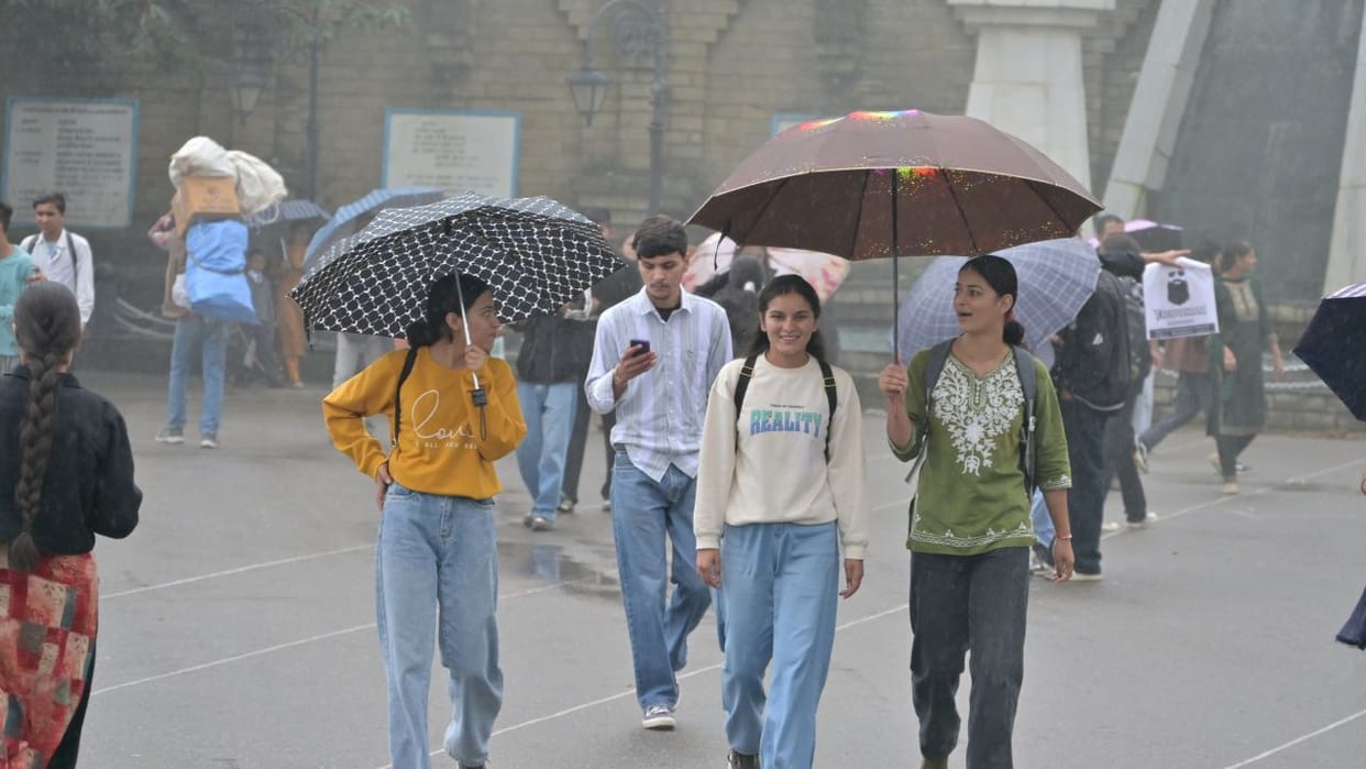 Himachal Weather Heavy Rains Thunderstorms And Lightning On Thursday