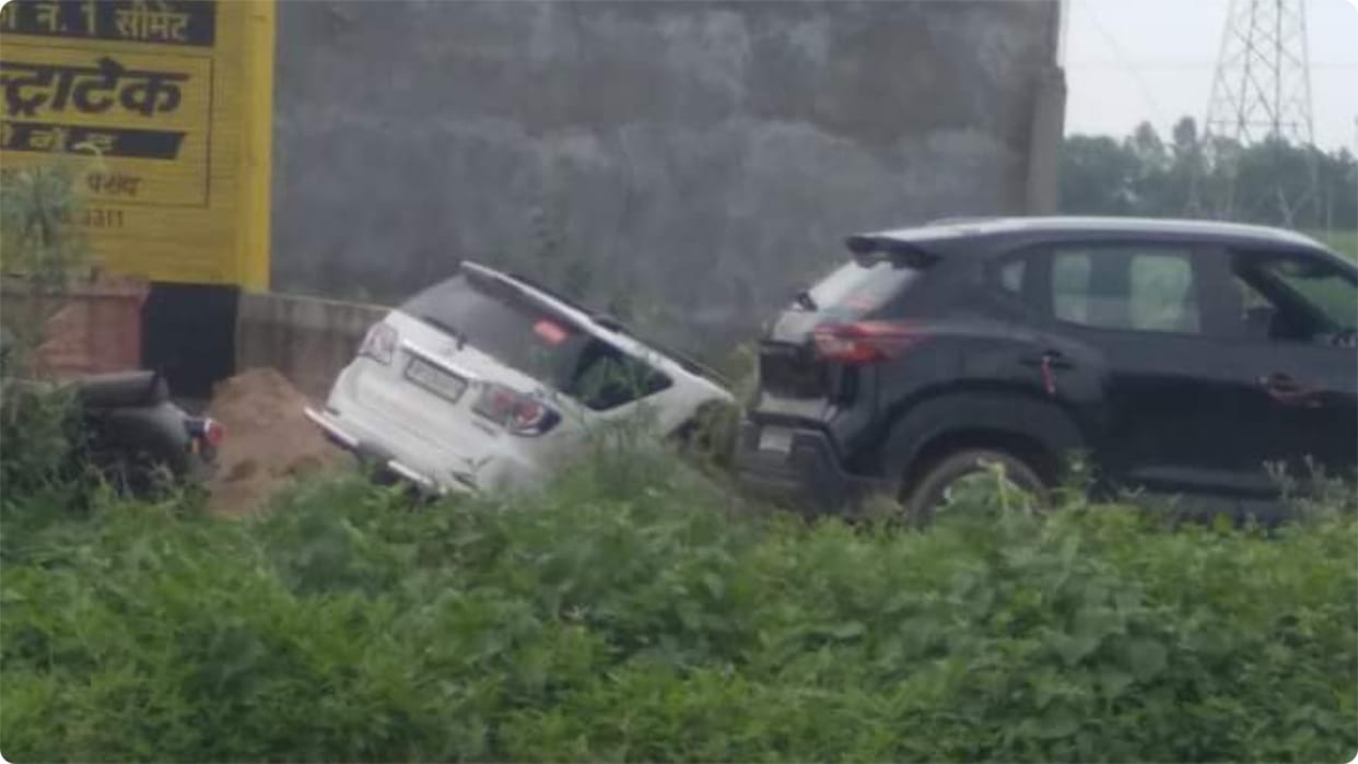 Former MP Dawood Ahmed injured in road accident referred to Lucknow