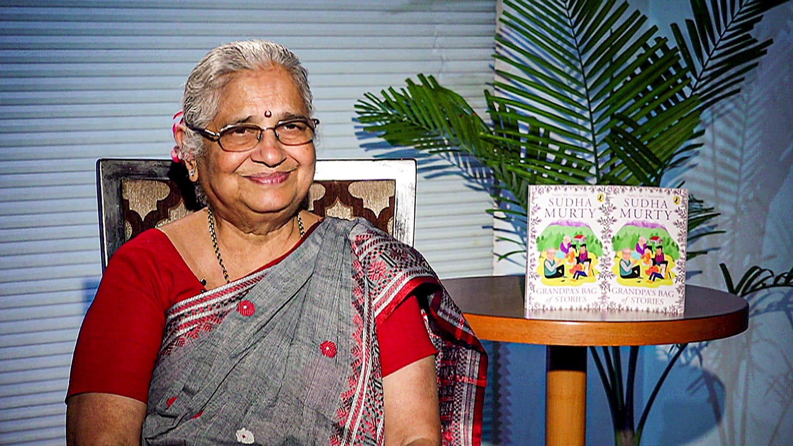 Mahakumbh 2025 Sudha Murthy did Pitru Tarpan after snan Know about it and other Details Inside disprj