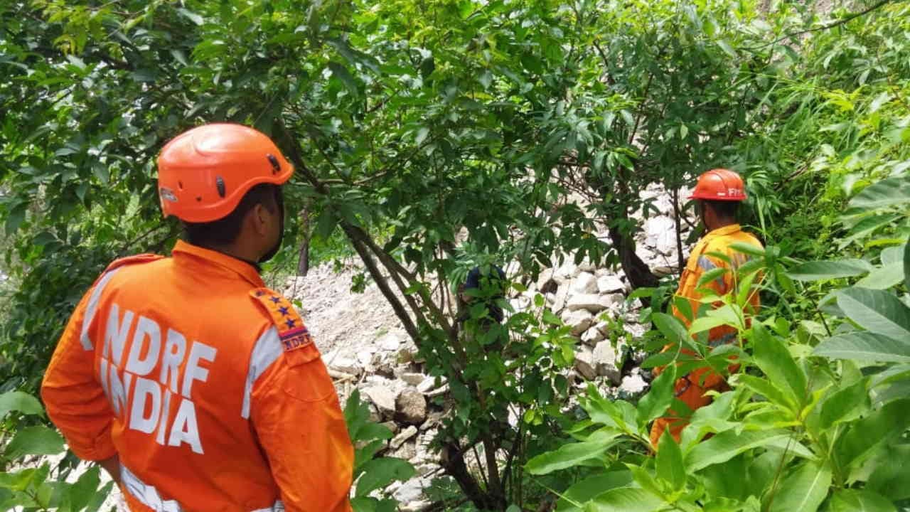 Boulders falling from Uttarkashi Varunavat mountain National Disaster Response Force team reached Location