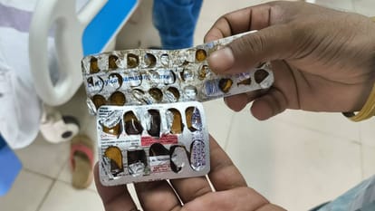 Bihar News : Many children fell ill consuming filariasis medicine in Bhojpur Ara school bihar hindi news.