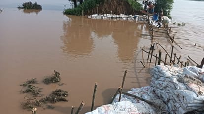 Bihar News: Flood water in Asthawan and Bind blocks of Nalanda, school also submerged, Bihar Weather Updates