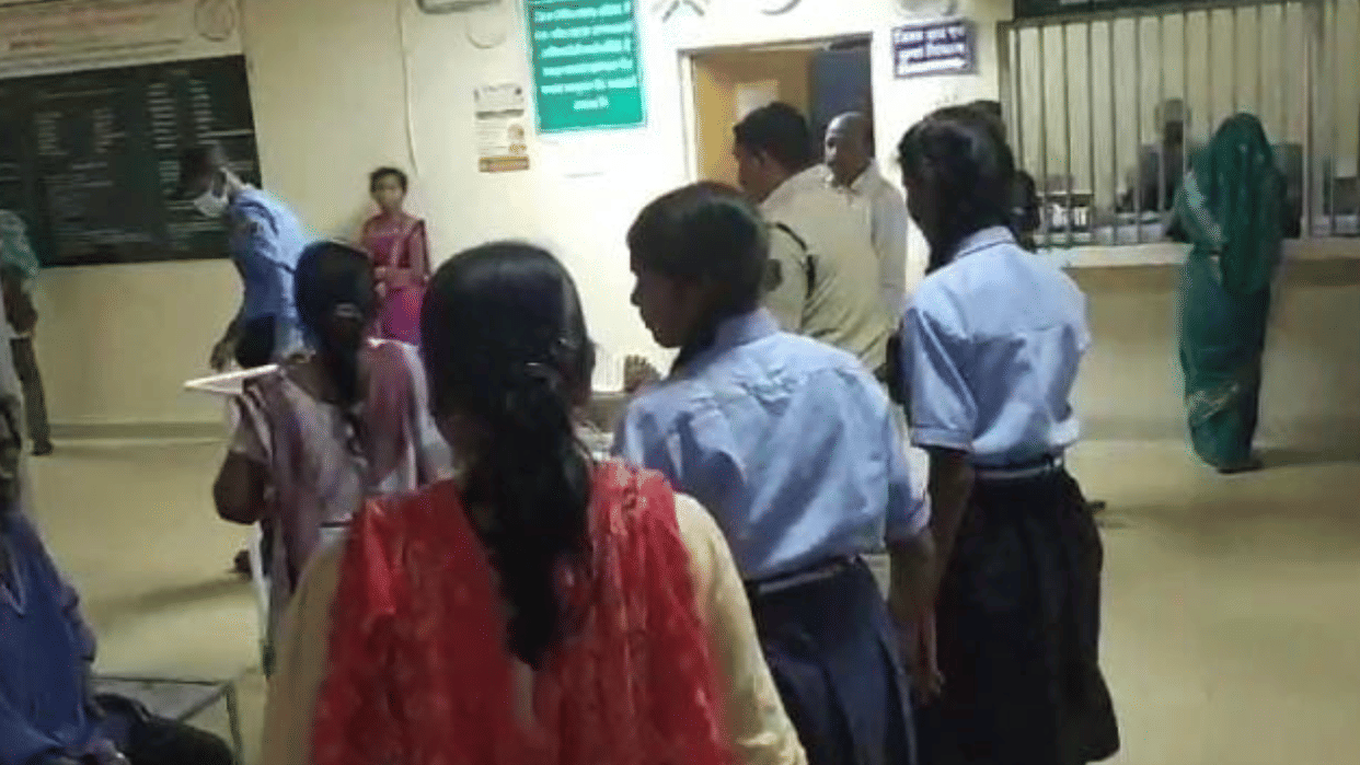 girl Student fell ill after consuming medicine to kill stomach worms