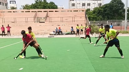 National Sports Day Lalpur Stadium team won the basketball competition Major Dhyan Chand was saluted