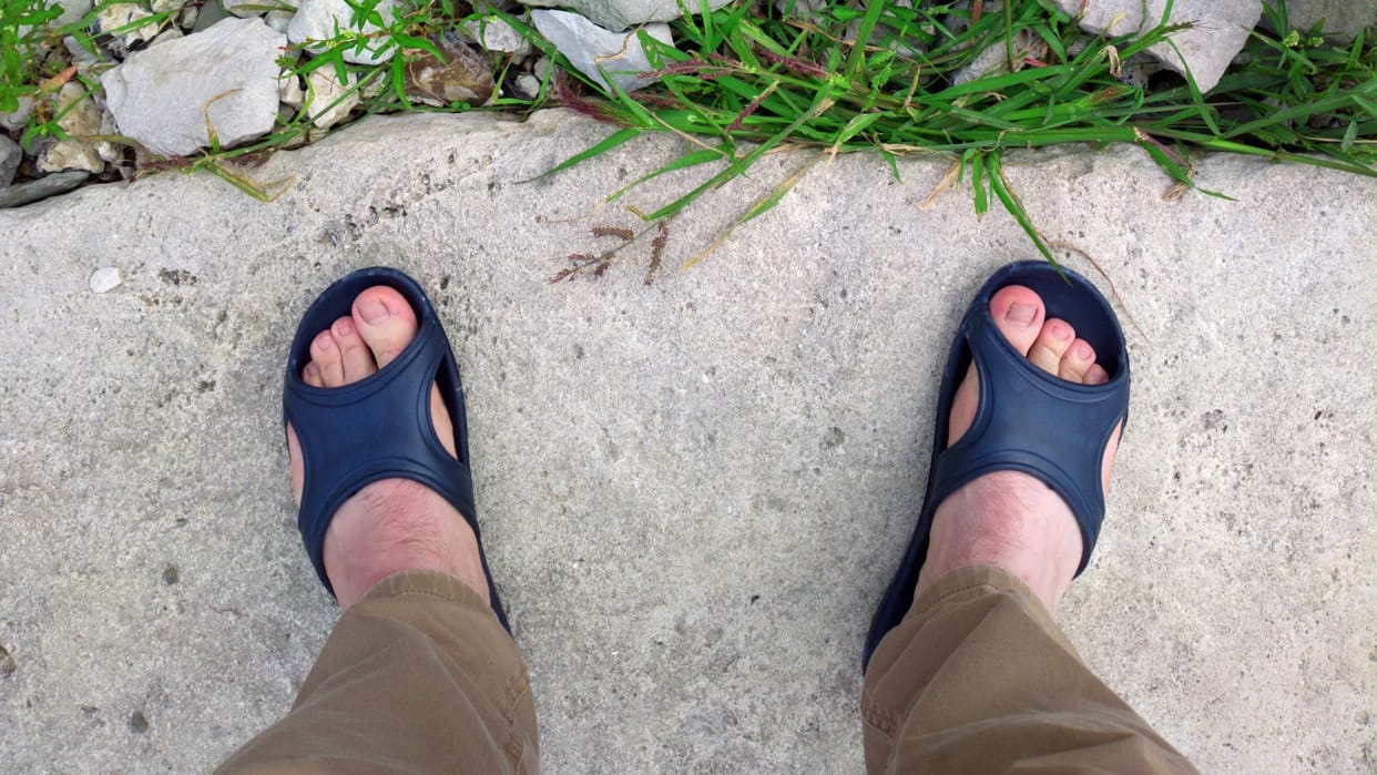 indian village people ot wear shoes slippers tamil nadu kalimayan village bizarre news