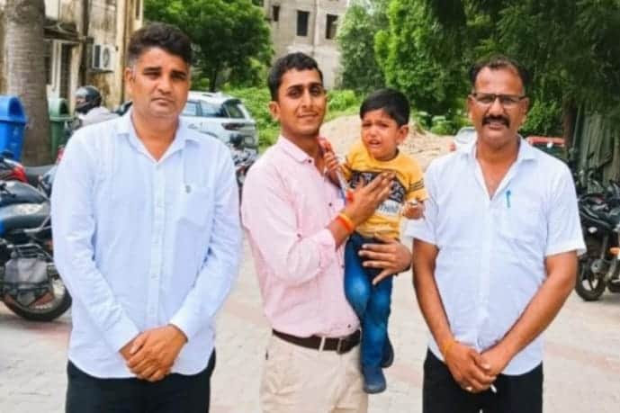 Rajasthan Crime Child Was Attached to the Kidnapper Hugged Him and Started Crying Jaipur Police News in Hindi