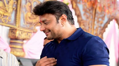 Actor Darshan Karnataka High Court decision on actor Darshan bail hearing adjourned till October 28