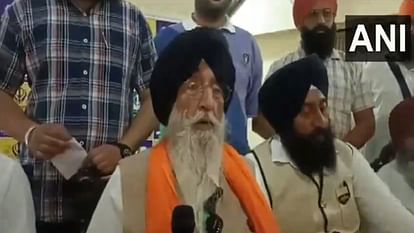 Haryana: सिमरनजीत सिंह मान का विवादित बयान, कहा- भारत स्वतंत्र लेकिन देश के सिख आजाद नहीं Haryana: Controversial statement of Simranjit Singh Mann, said India is free but Sikhs of country are not free