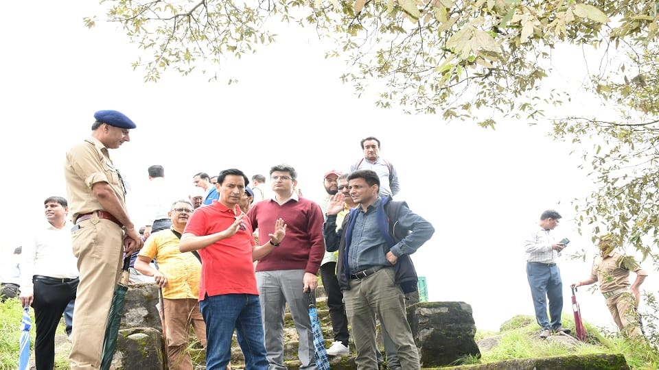 IAS Deepak Rawat inspected Tiffin Top-Dorothy Seat Nainital