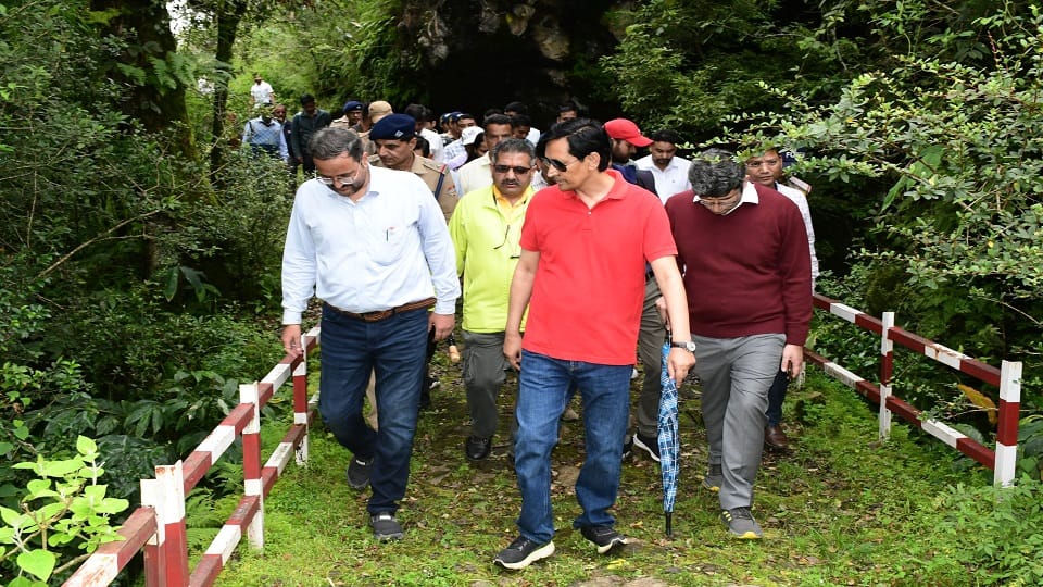IAS Deepak Rawat inspected Tiffin Top-Dorothy Seat Nainital