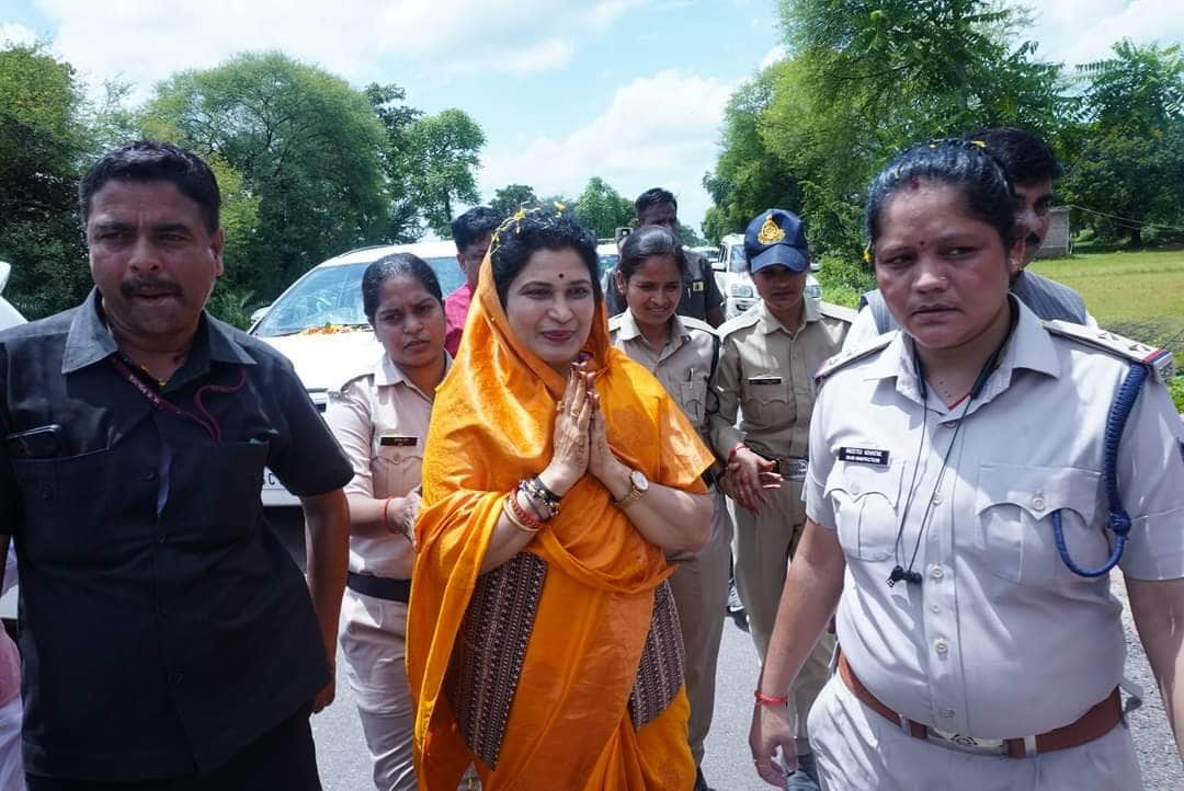 MP Minister Krishna Gaur Grand Welcome In Katni, MP Political news today
