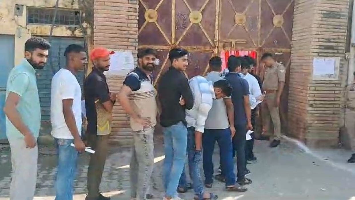 UP Constable Recruitment: These are big challenges before the result comes, physical efficiency and document t