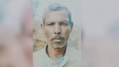 major news in one click of varanasi bounty arrested illegal parcels found in Mahamana Express