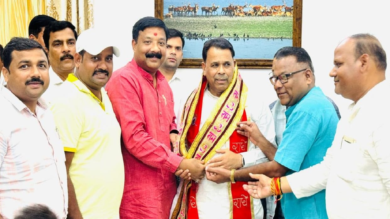 Backward Class Welfare Minister Narendra Kashyap says I am in favor of caste census