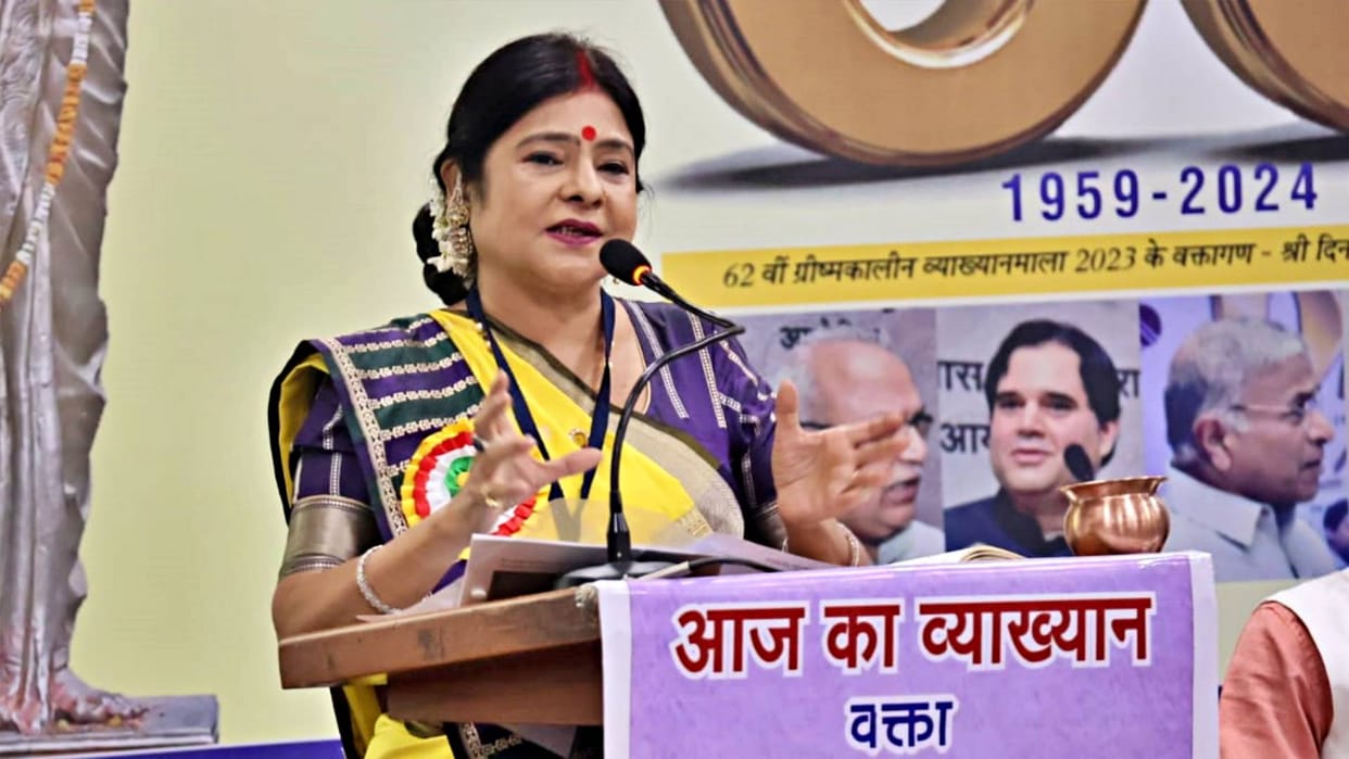 Indore Folk singer Malini Awasthi says Folk songs do not divide society into compartments they keep it tied