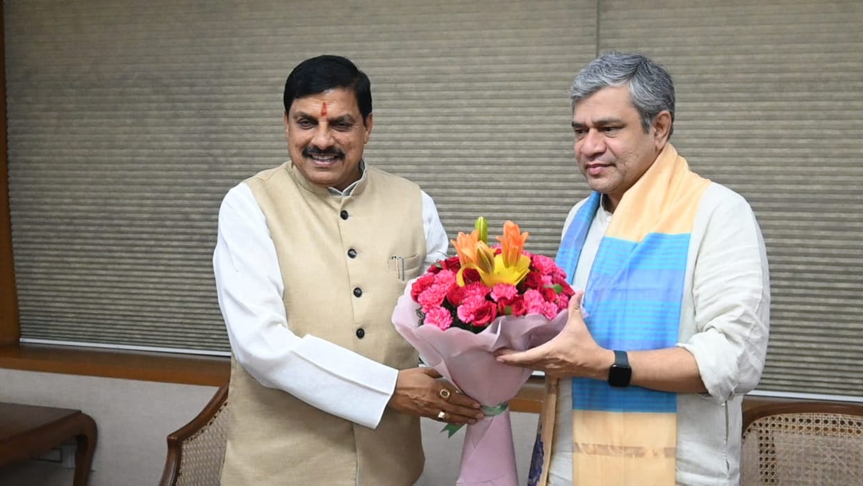 MP News: Vande Bharat sleeper train between Ujjain-Delhi! CM requested the Railway Minister