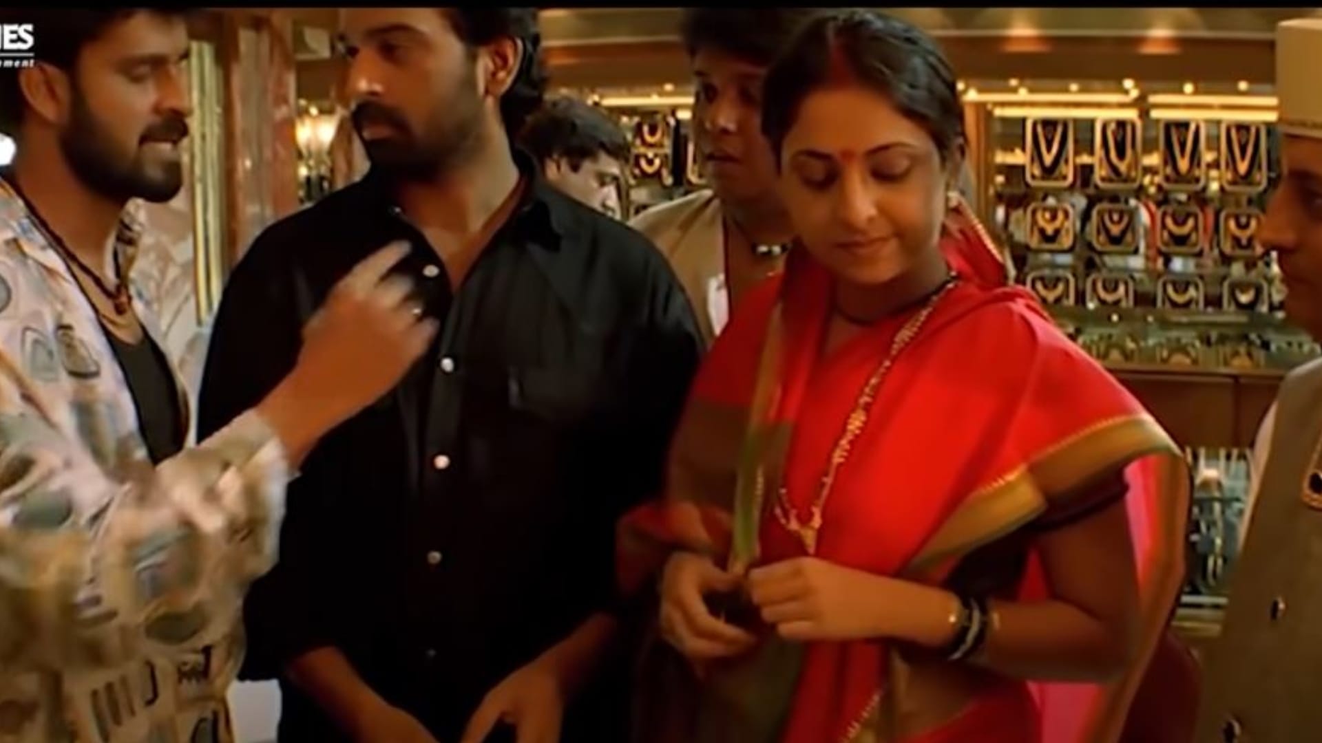 Bollywood Movies Celebrates Ganesh Chaturthi Festival Don Agneepath Wanted Satya Atithi Tum Kab jaoge