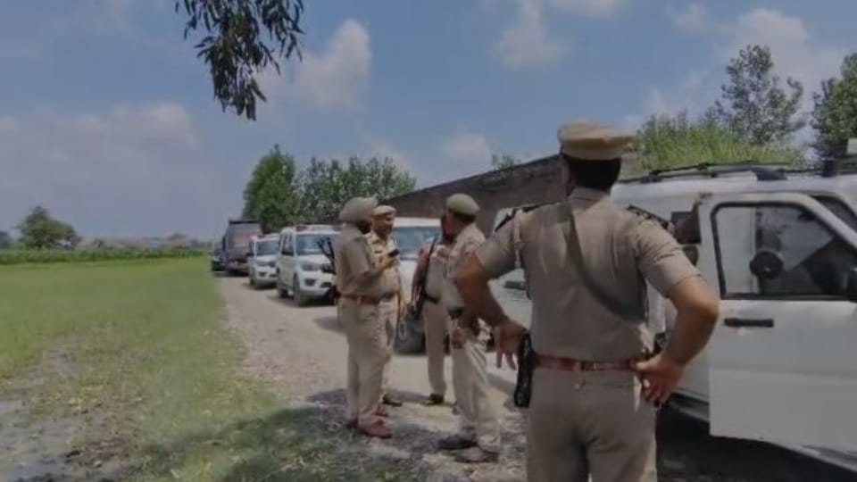 four suspects seen again on Pathankot's J&K border Police start search operation
