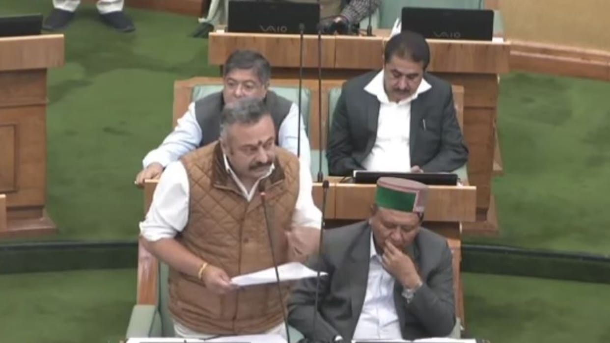 Himachal News Education Minister Rohit Thakur said idea of reorganizing colleges with less students