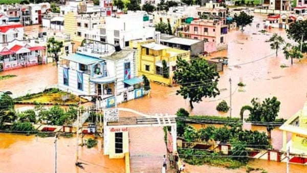 weather Update Imd Issued Rain Alert in 17 States Landslide Flood From East To West News in Hindi