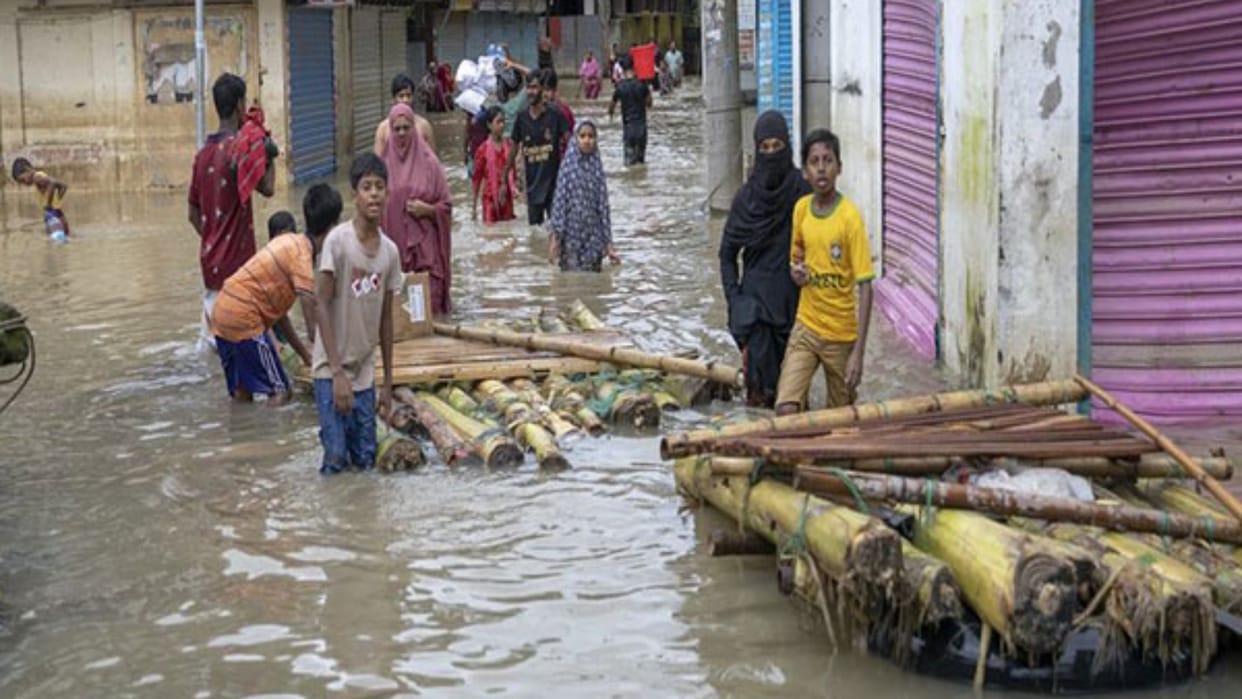 Death toll from flood climbs to 59 in Bangladesh, over5.4 m people affected
