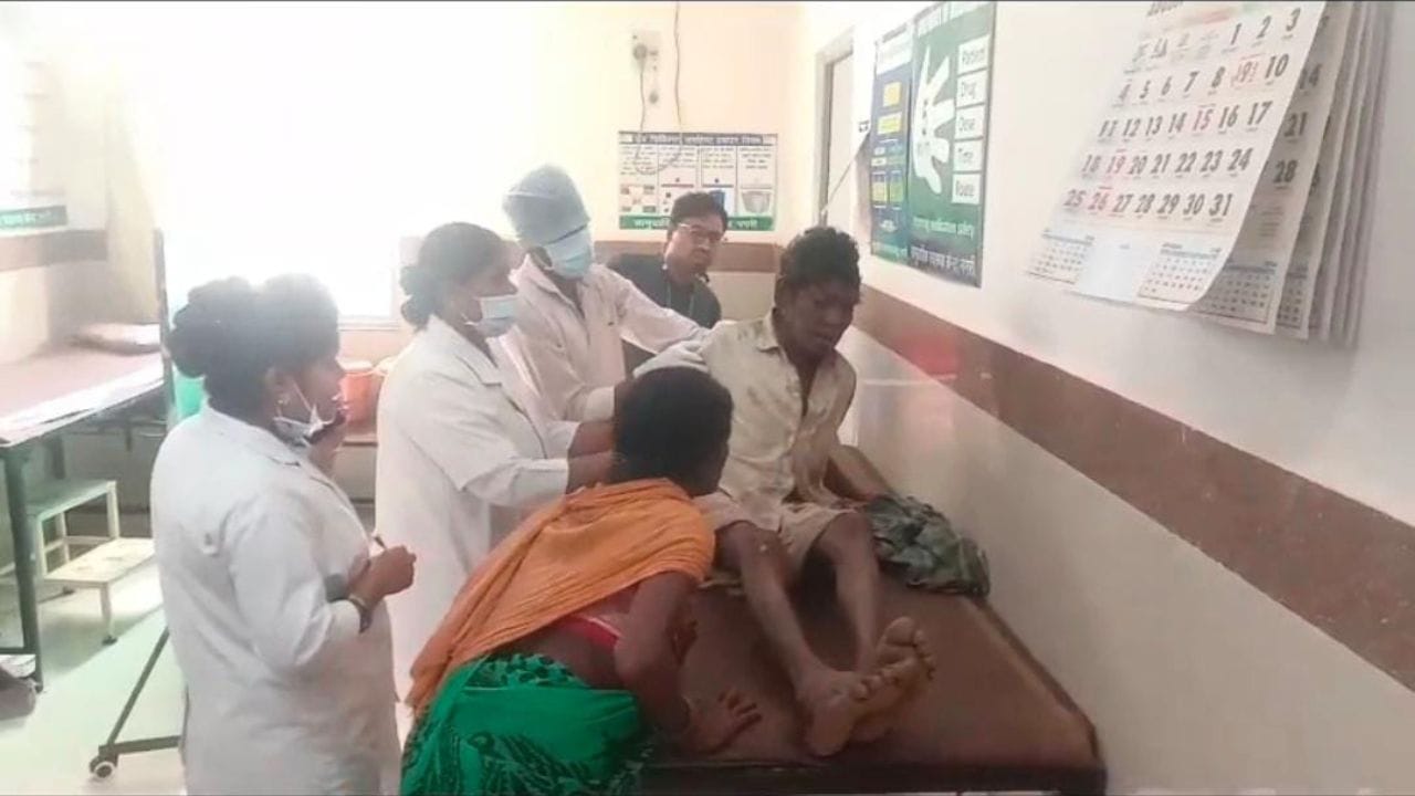 घायल बुजुर्ग