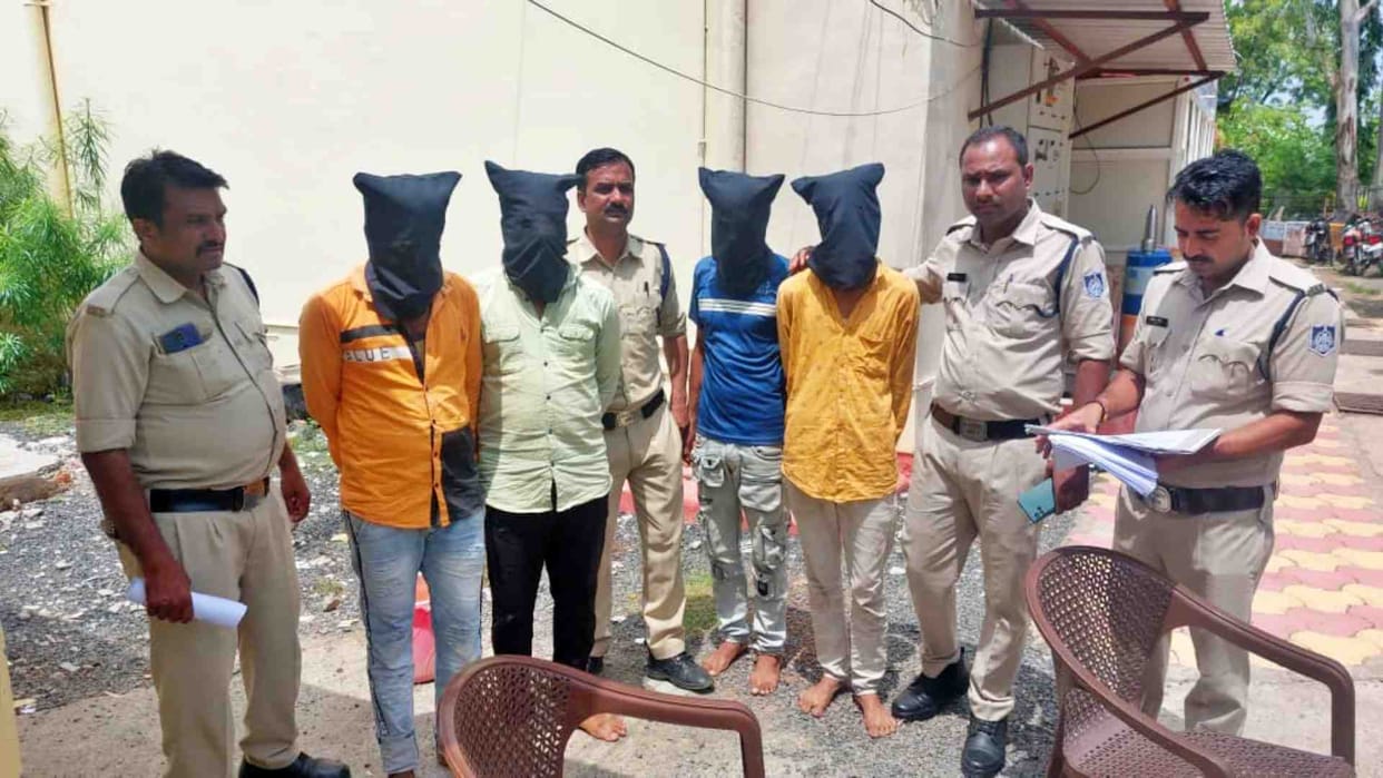 Mandsaur News: Three cases of theft solved, goods worth Rs 32 lakh 36 thousand seized